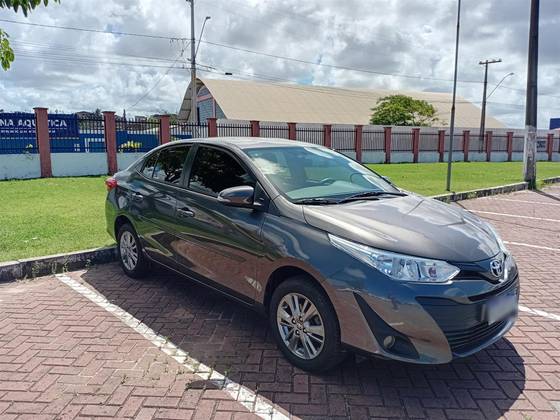TOYOTA YARIS 1.5 16V FLEX SEDAN XL PLUS CONNECT MULTIDRIVE